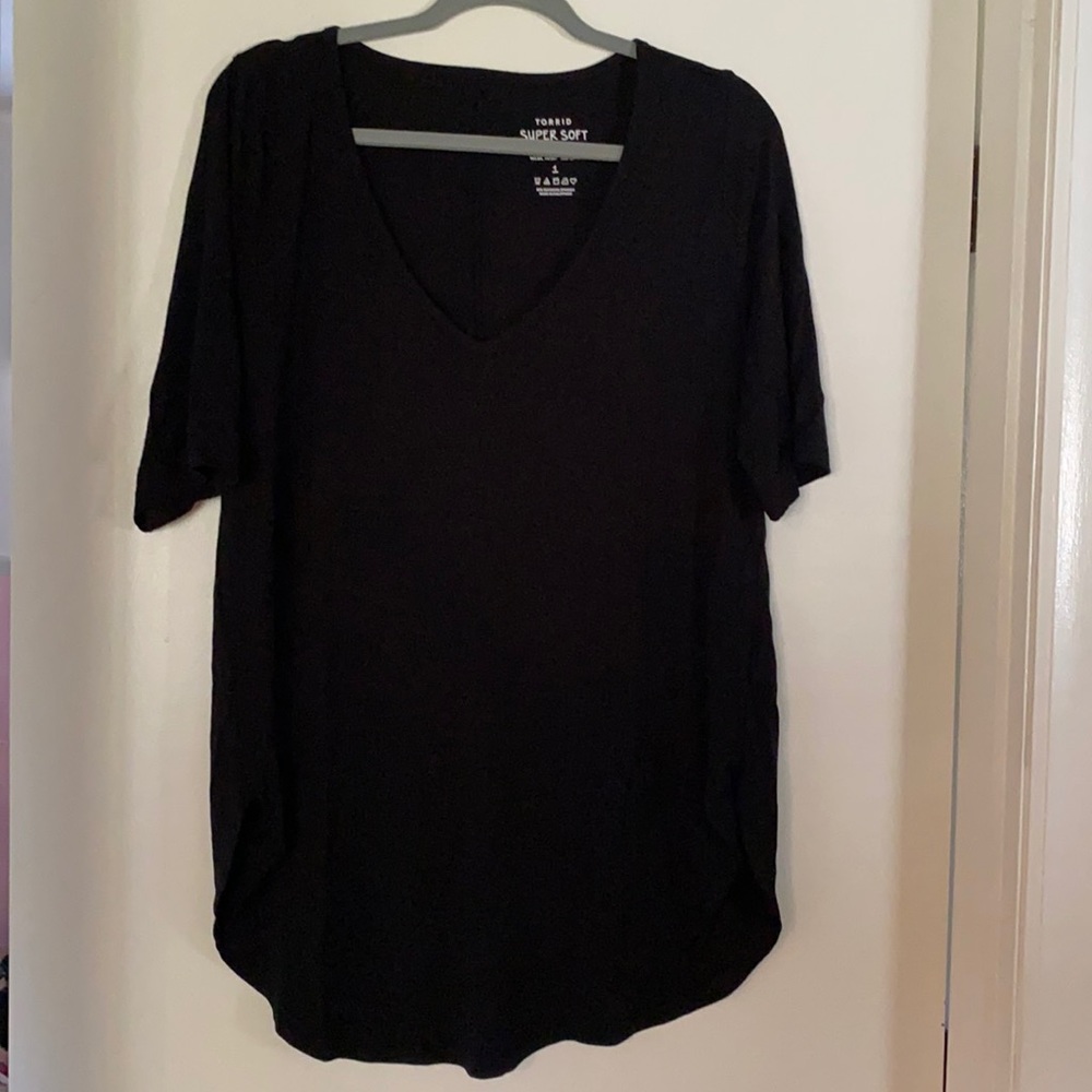 Torrid Super Soft knit black top